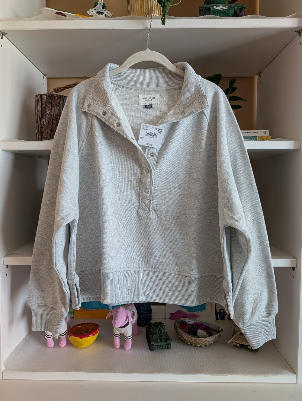 American Eagle AE Big Hug Fleece Henley Sweatshirt